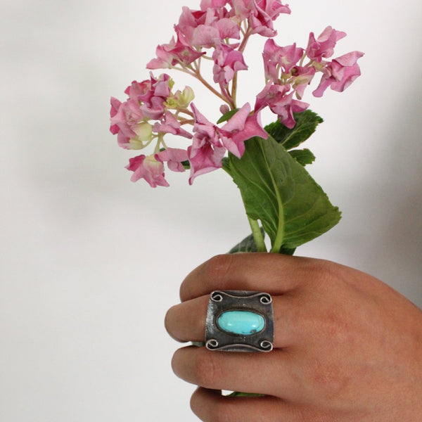 Vintage Turquoise & Silver Ring