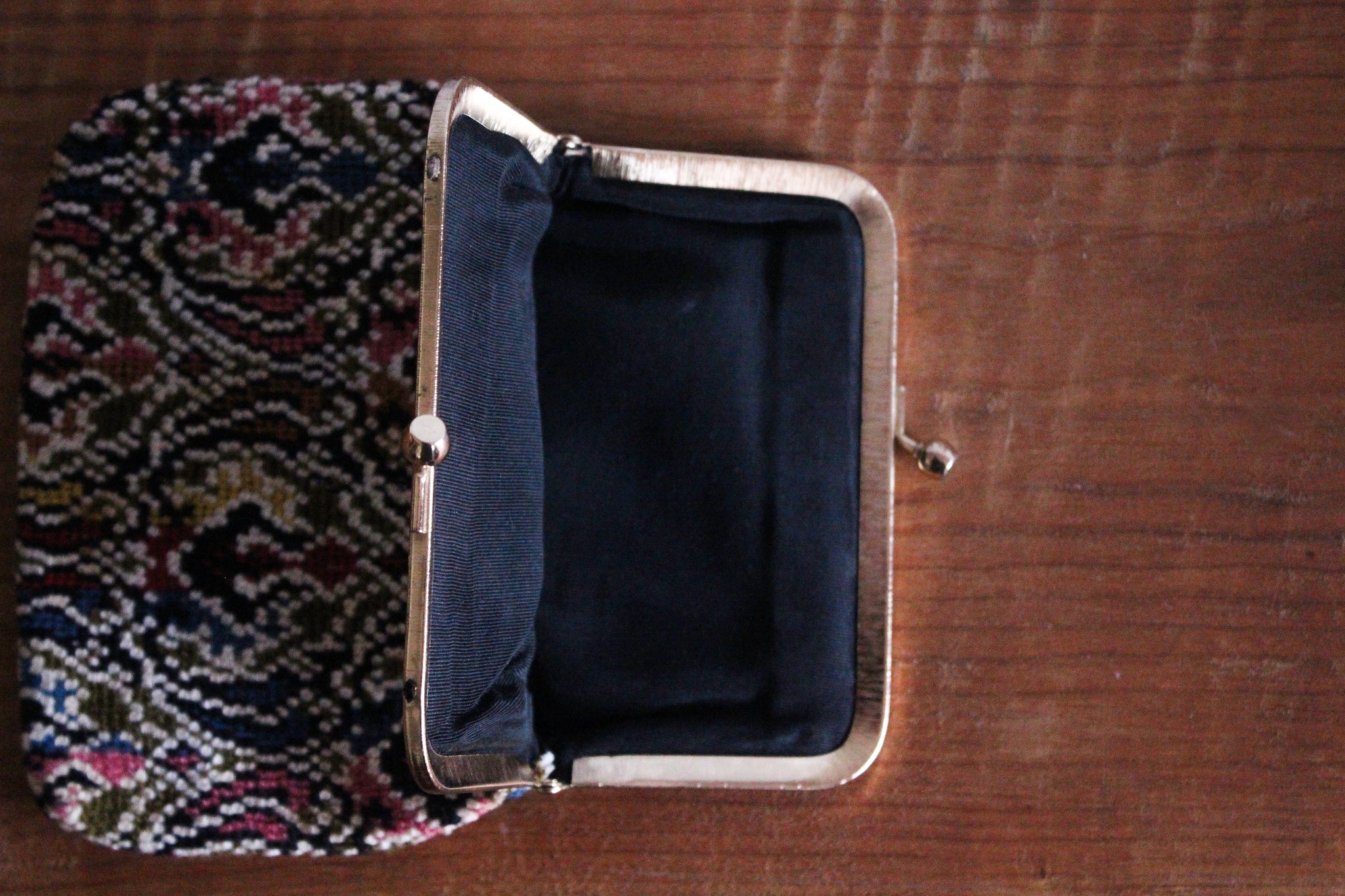 Vintage Woven handbag