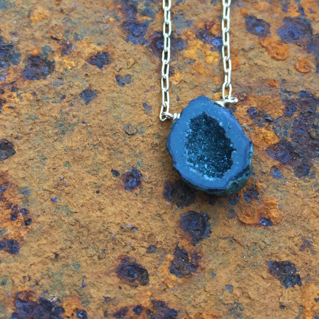 Tiny Geode Drop Necklace